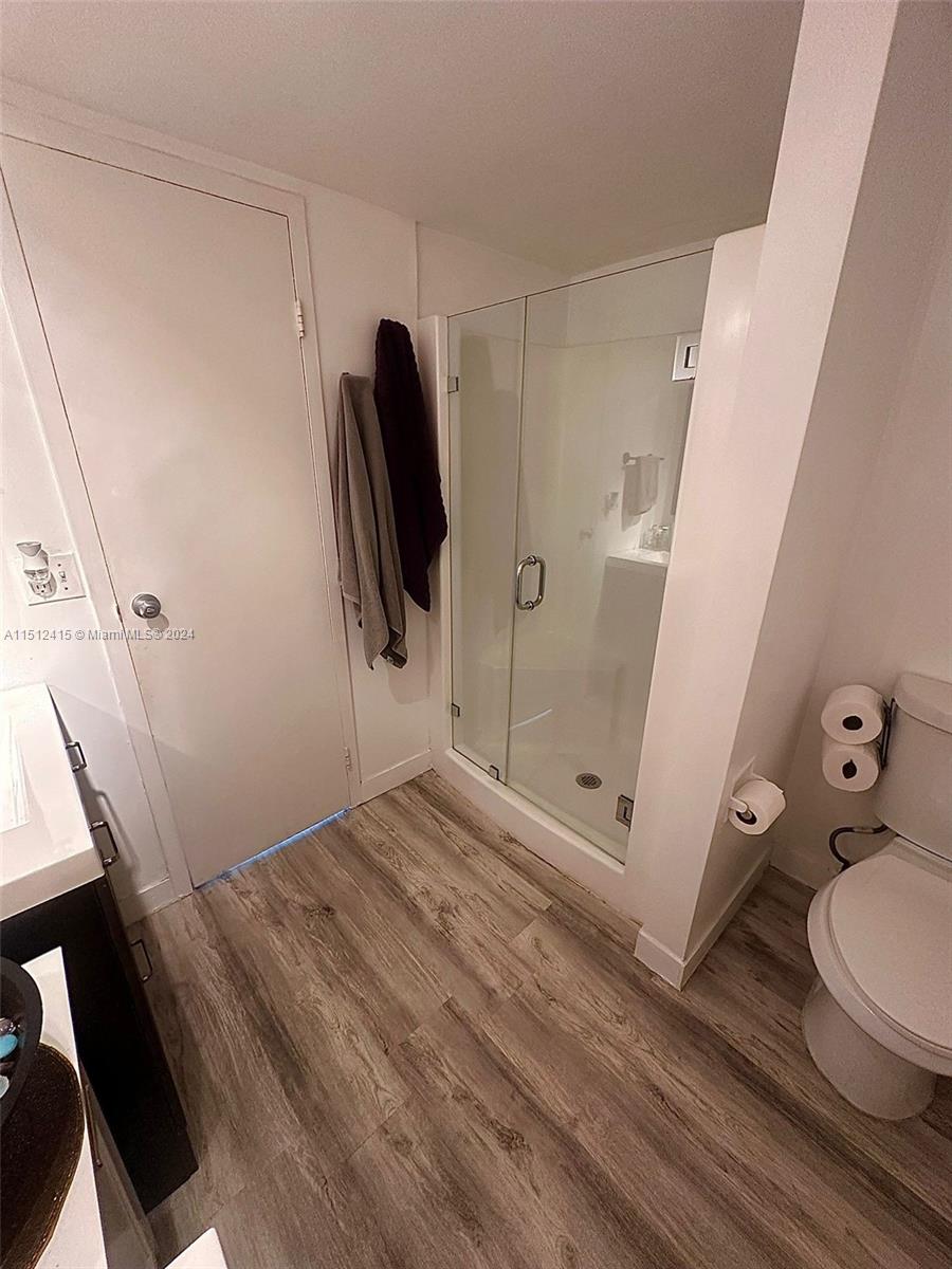 North Miami, Florida 33181, 2 Bedrooms Bedrooms, ,2 BathroomsBathrooms,Residential,For Sale,A11512415