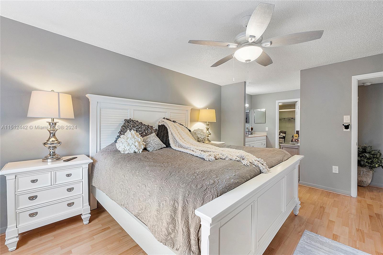 8260 SW 24th St 6305, North Lauderdale, Florida 33068, 2 Bedrooms Bedrooms, ,2 BathroomsBathrooms,Residential,For Sale,8260 SW 24th St 6305,A11512442