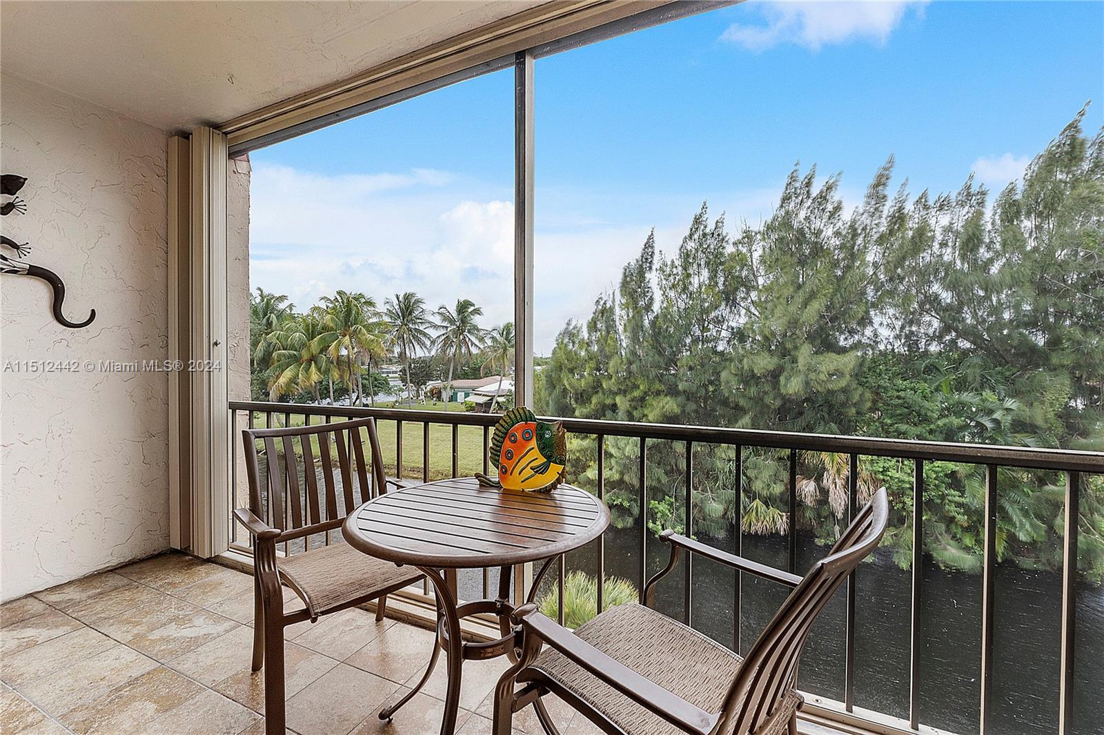 8260 SW 24th St 6305, North Lauderdale, Florida 33068, 2 Bedrooms Bedrooms, ,2 BathroomsBathrooms,Residential,For Sale,8260 SW 24th St 6305,A11512442