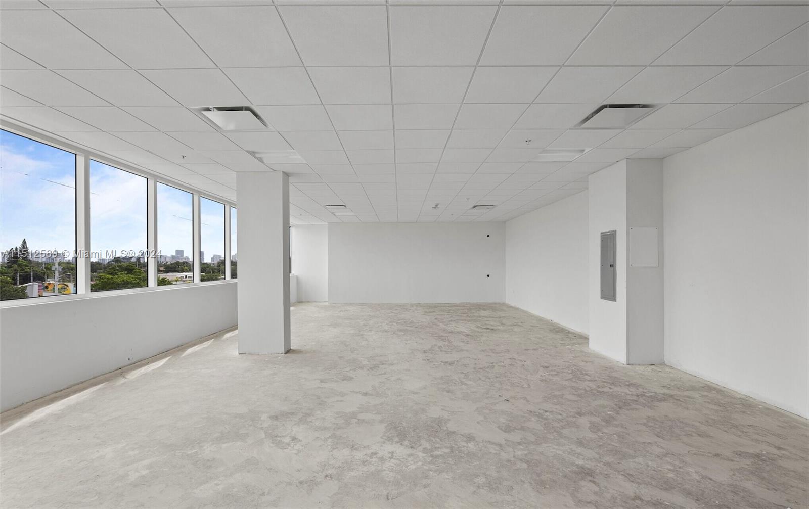 500 N Dixie Hwy, Hollywood, Florida 33009, ,Commerciallease,For Rent,500 N Dixie Hwy,A11512589
