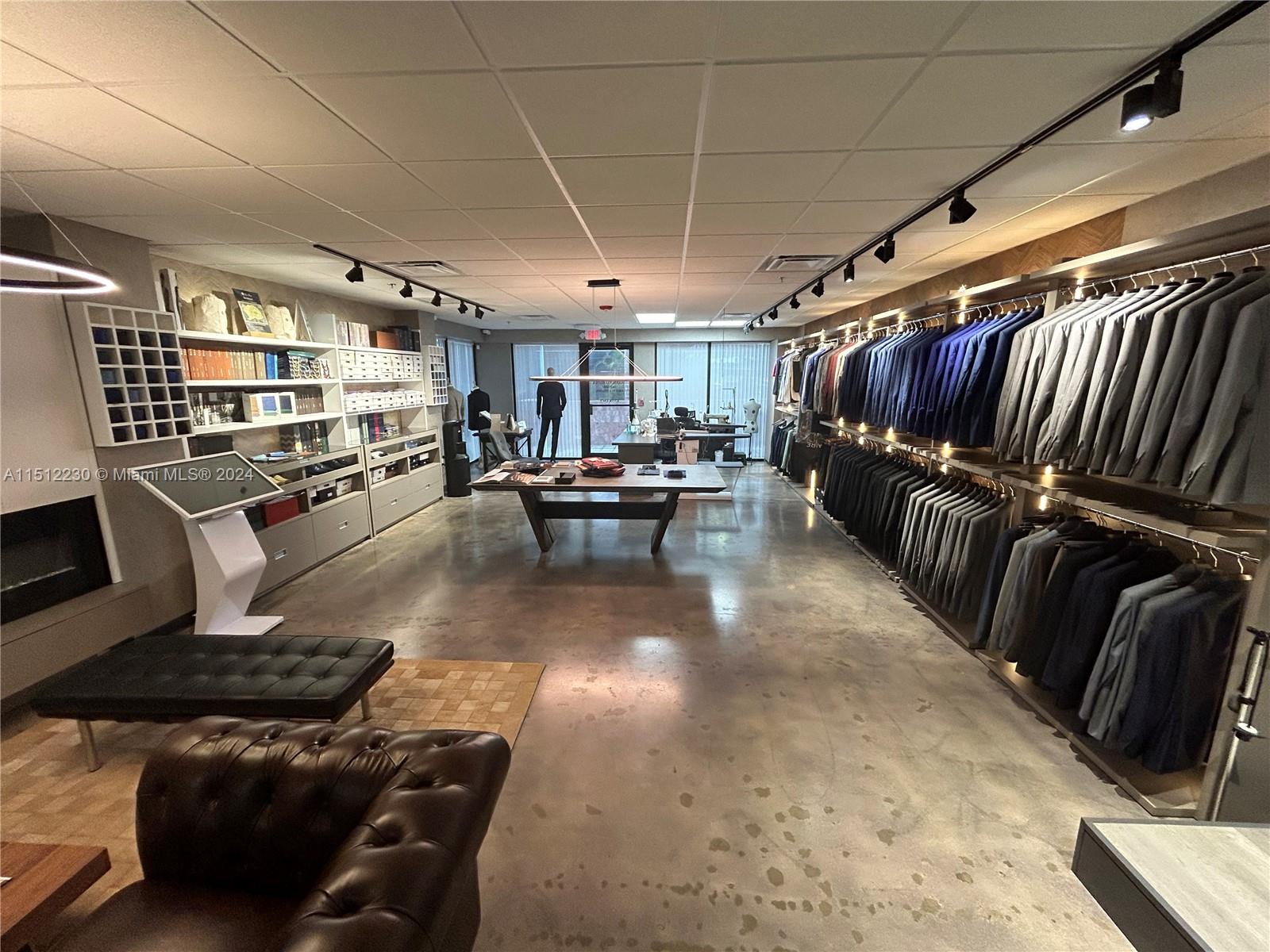 Custom Italian Mens Wear CONFIDENTIAL