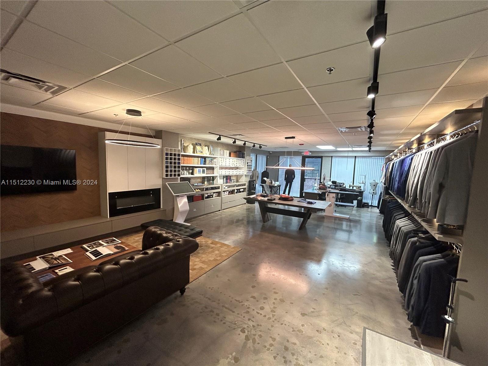 Custom Italian Mens Wear CONFIDENTIAL