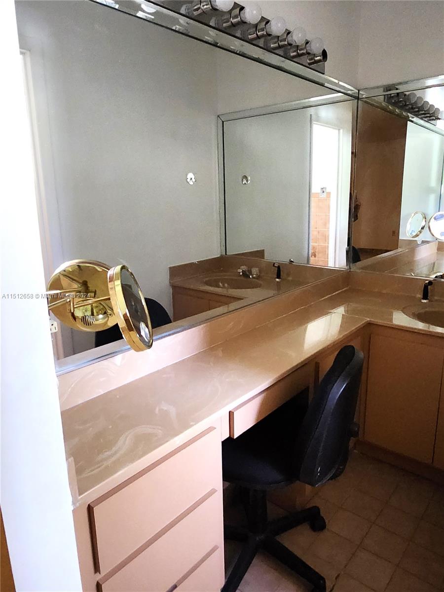2231 SW 14th St 2231, Miami, Florida 33145, 3 Bedrooms Bedrooms, ,3 BathroomsBathrooms,Residentiallease,For Rent,2231 SW 14th St 2231,A11512658