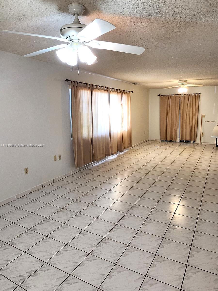 2231 SW 14th St 2231, Miami, Florida 33145, 3 Bedrooms Bedrooms, ,3 BathroomsBathrooms,Residentiallease,For Rent,2231 SW 14th St 2231,A11512658