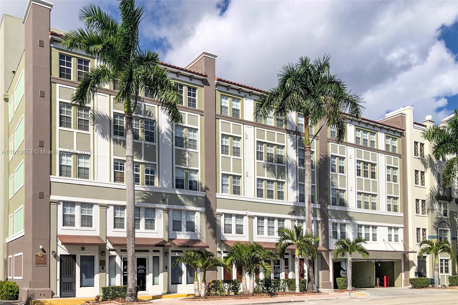 533 NE 3rd Ave 511, Fort Lauderdale, Florida 33301, 2 Bedrooms Bedrooms, ,2 BathroomsBathrooms,Residential,For Sale,533 NE 3rd Ave 511,A11512653