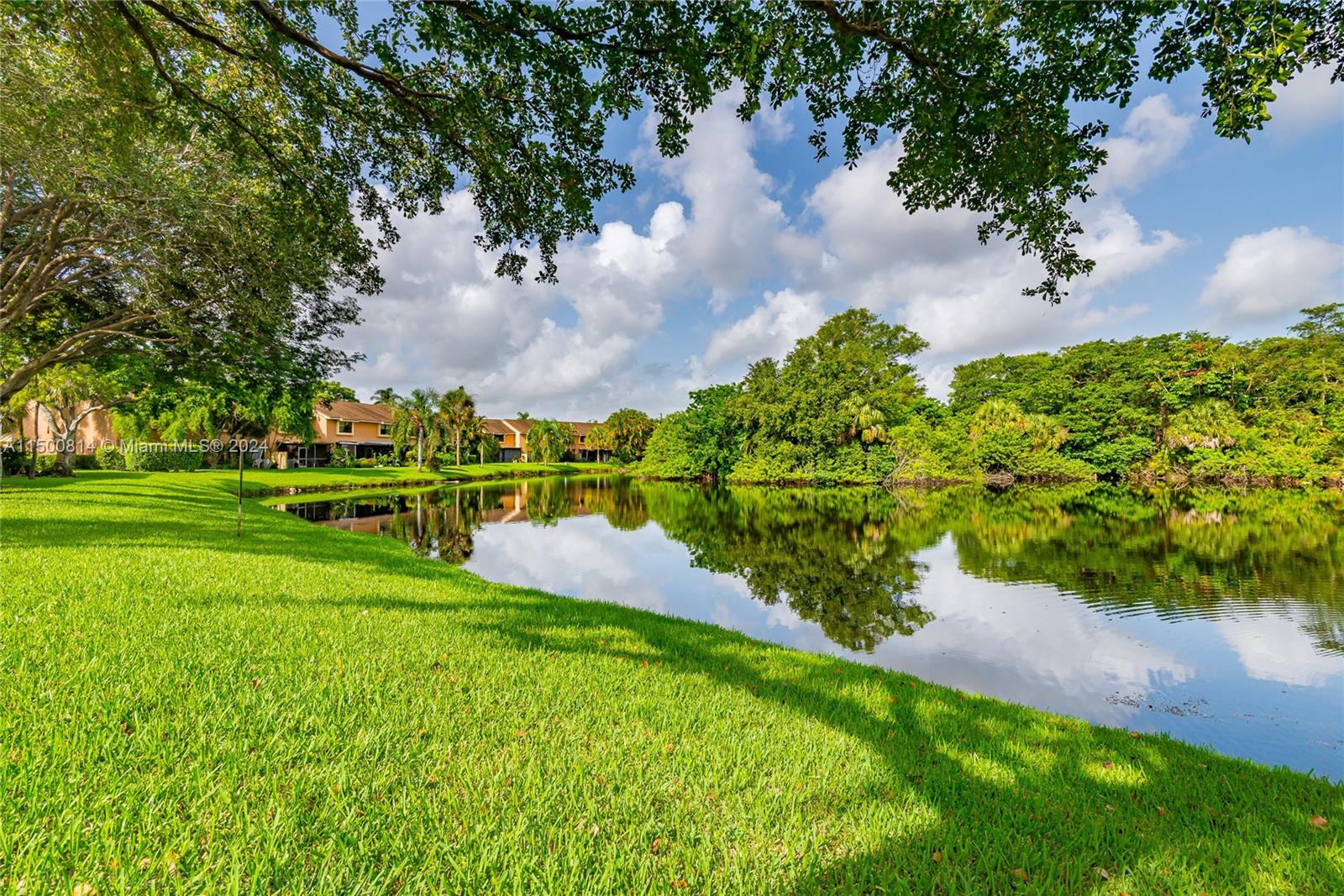 3861 N Carambola Cir N 2950, Coconut Creek, Florida 33066, 2 Bedrooms Bedrooms, ,2 BathroomsBathrooms,Residential,For Sale,3861 N Carambola Cir N 2950,A11500814