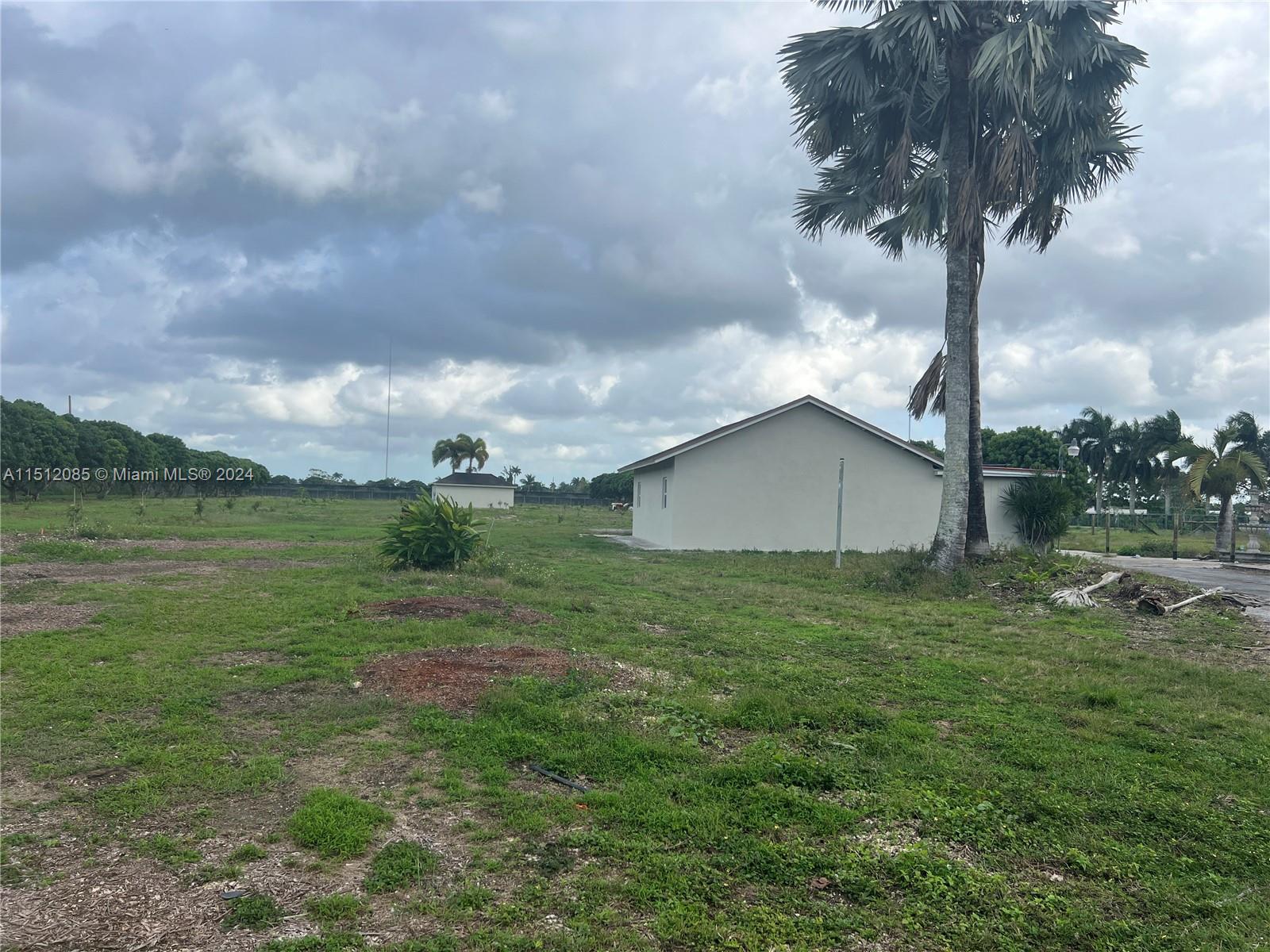 24301 SW 192nd Ave, Homestead, Florida 33031, 6 Bedrooms Bedrooms, ,4 BathroomsBathrooms,Residential,For Sale,24301 SW 192nd Ave,A11512085