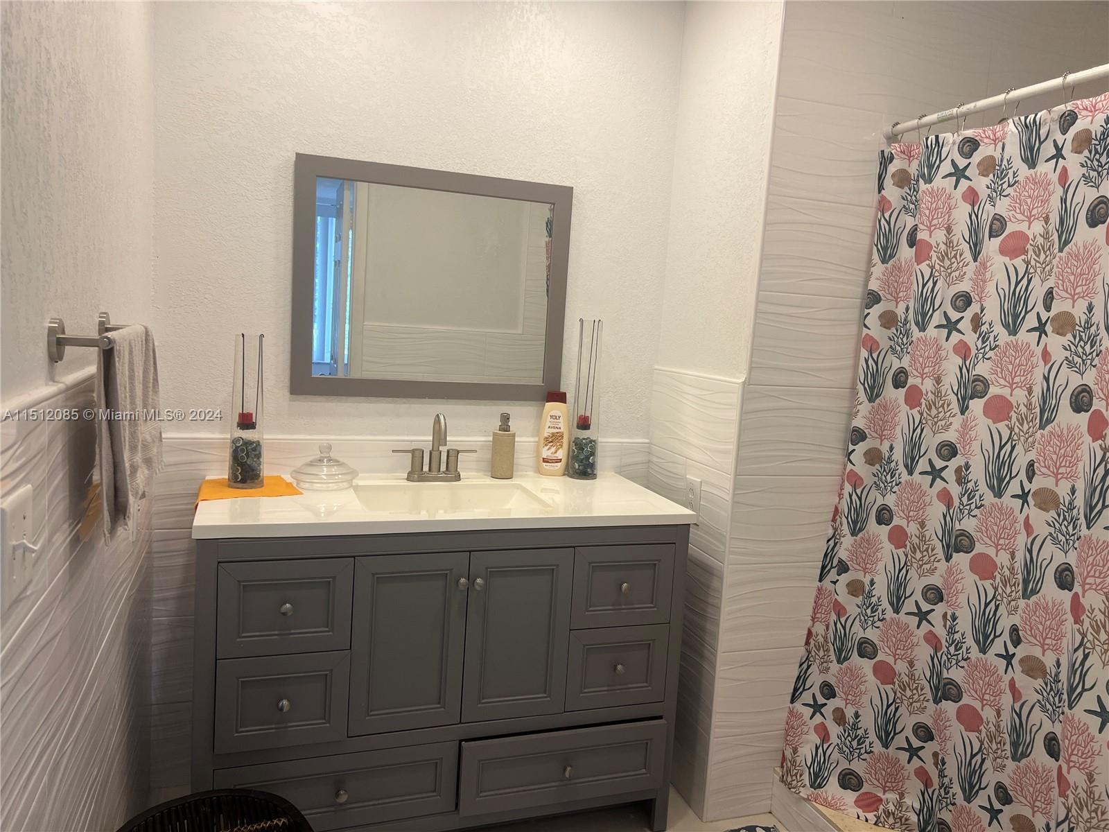 24301 SW 192nd Ave, Homestead, Florida 33031, 6 Bedrooms Bedrooms, ,4 BathroomsBathrooms,Residential,For Sale,24301 SW 192nd Ave,A11512085