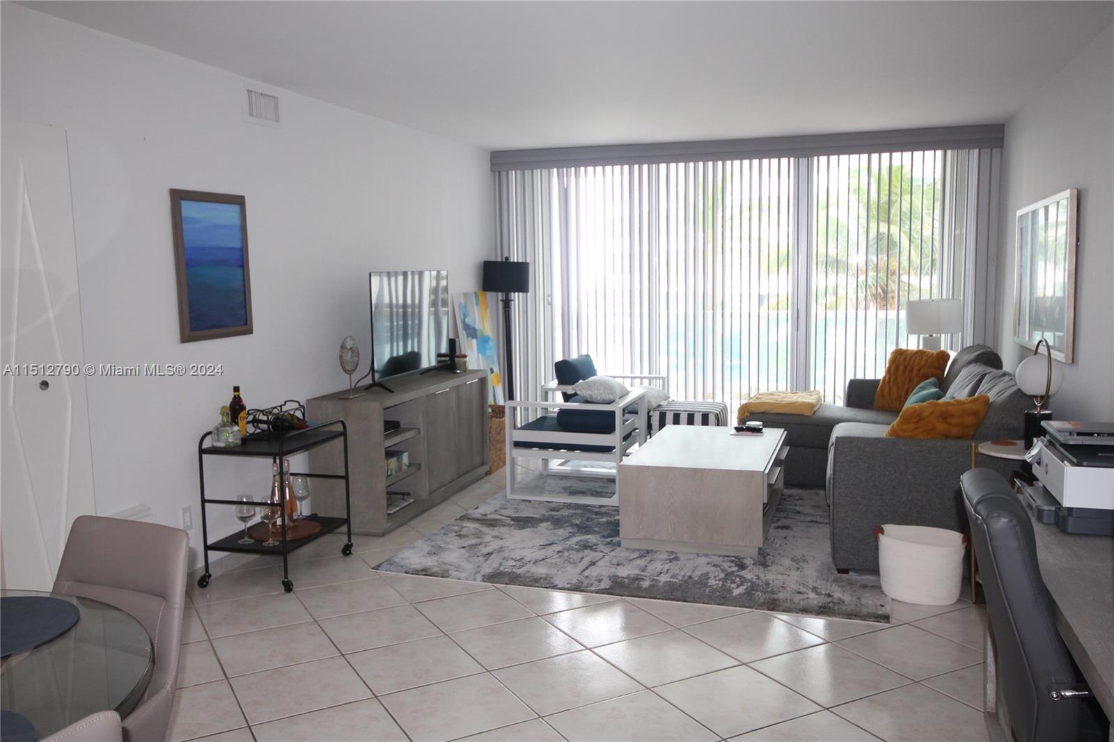 5151 Collins Ave 525, Miami Beach, Florida 33140, 2 Bedrooms Bedrooms, ,2 BathroomsBathrooms,Residentiallease,For Rent,5151 Collins Ave 525,A11512790