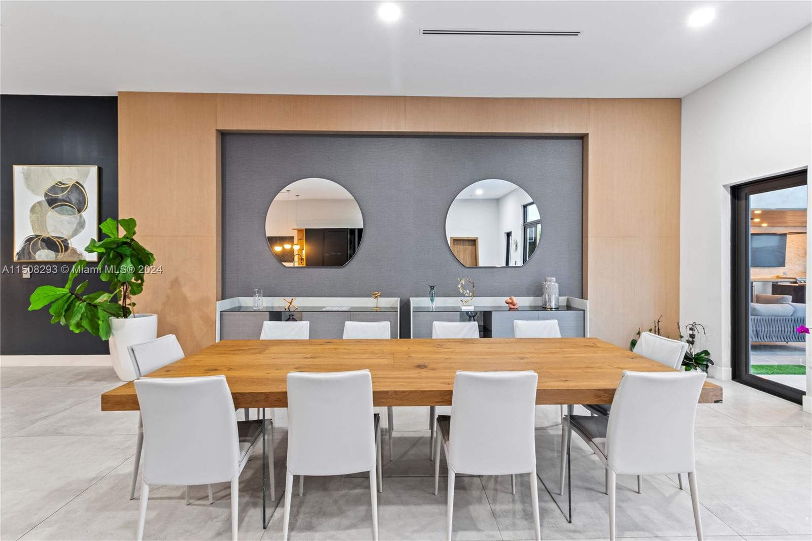 19000 NE 20th Ave, North Miami Beach, Florida 33179, 5 Bedrooms Bedrooms, ,5 BathroomsBathrooms,Residential,For Sale,19000 NE 20th Ave,A11508293