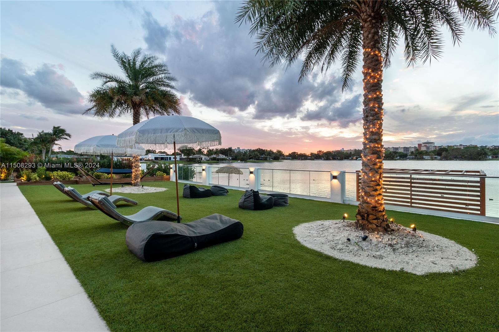 19000 NE 20th Ave, North Miami Beach, Florida 33179, 5 Bedrooms Bedrooms, ,5 BathroomsBathrooms,Residential,For Sale,19000 NE 20th Ave,A11508293