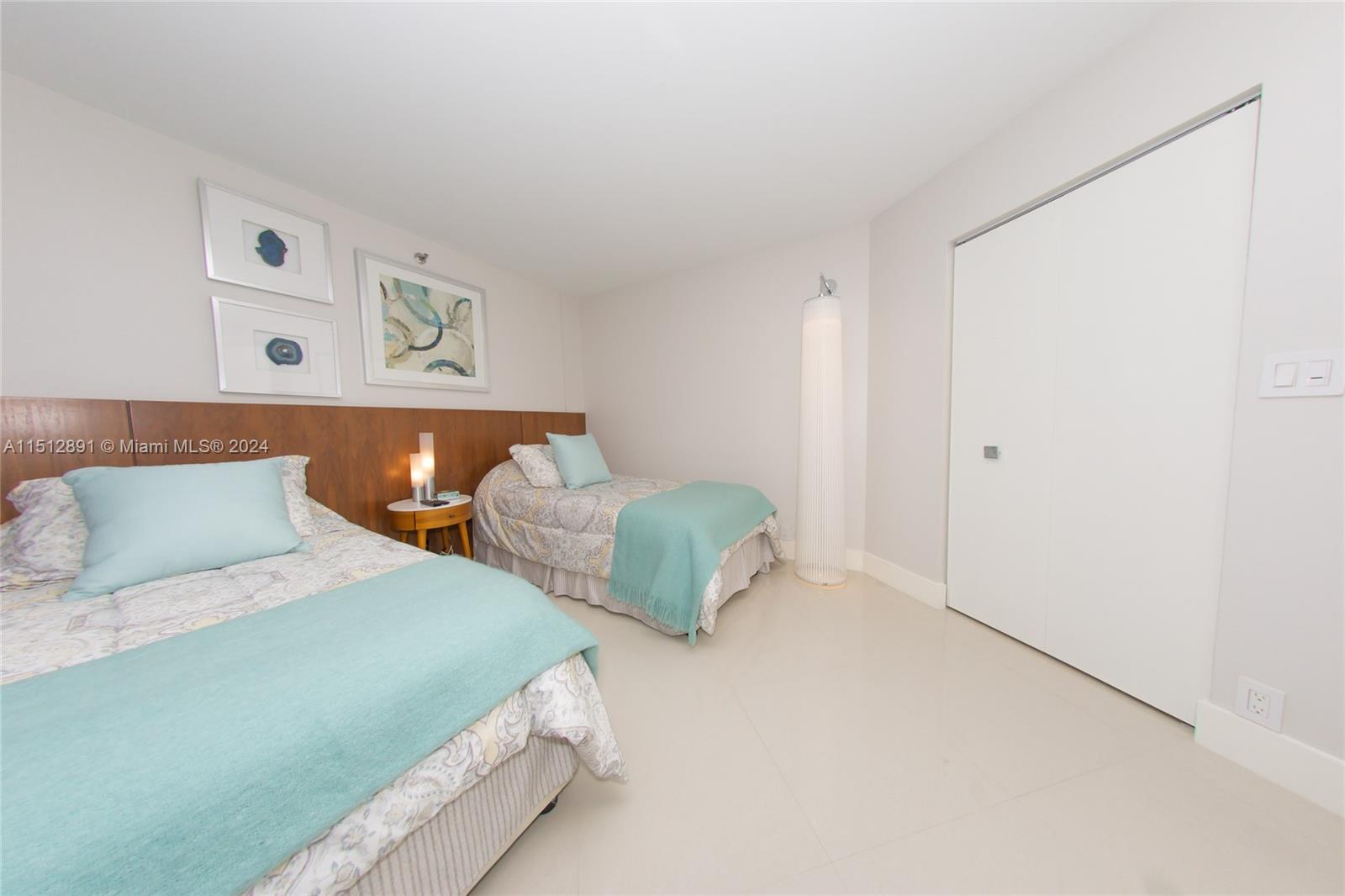 6767 Collins Ave 1005, Miami Beach, Florida 33141, 2 Bedrooms Bedrooms, ,2 BathroomsBathrooms,Residential,For Sale,6767 Collins Ave 1005,A11512891