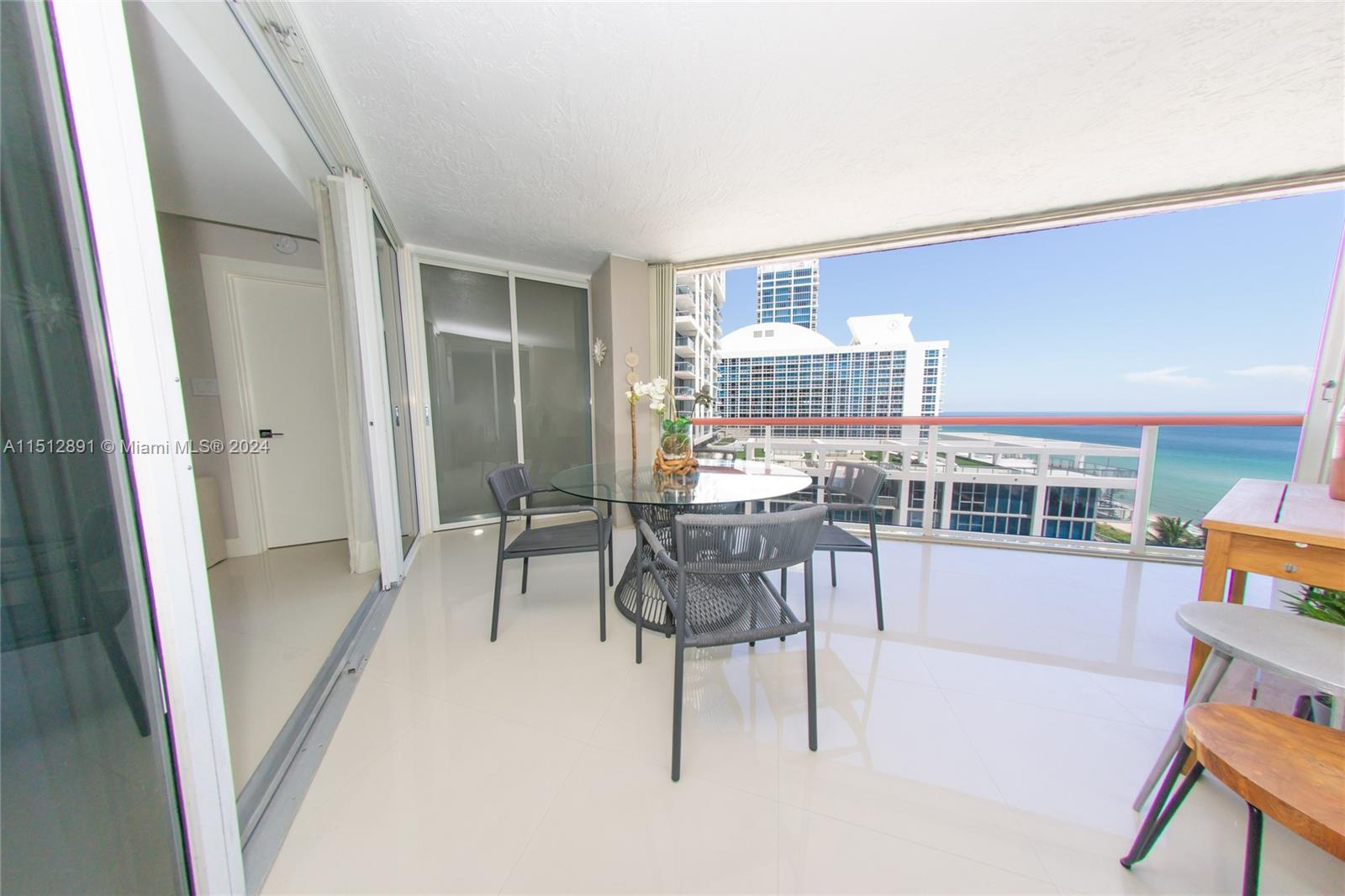 6767 Collins Ave 1005, Miami Beach, Florida 33141, 2 Bedrooms Bedrooms, ,2 BathroomsBathrooms,Residential,For Sale,6767 Collins Ave 1005,A11512891