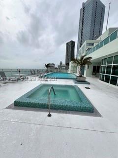 218 SE 14th St 1603, Miami, Florida 33131, 2 Bedrooms Bedrooms, ,2 BathroomsBathrooms,Residentiallease,For Rent,218 SE 14th St 1603,A11512841