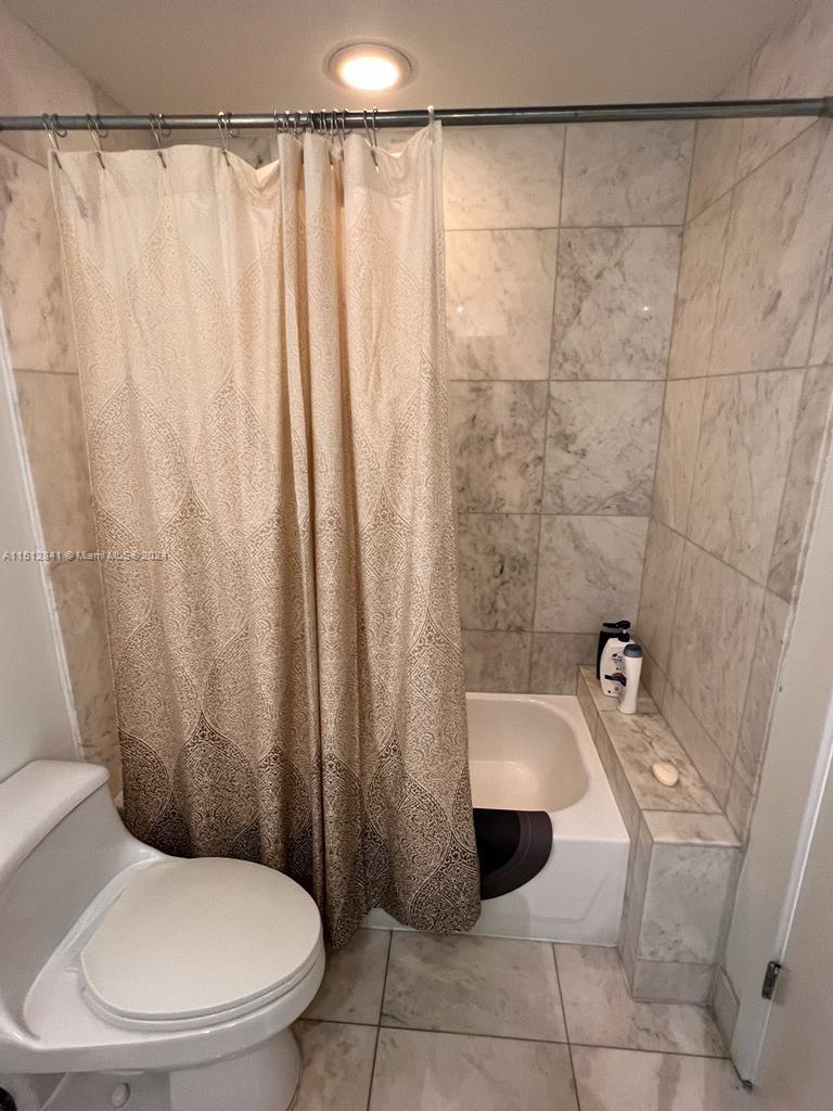 218 SE 14th St 1603, Miami, Florida 33131, 2 Bedrooms Bedrooms, ,2 BathroomsBathrooms,Residentiallease,For Rent,218 SE 14th St 1603,A11512841