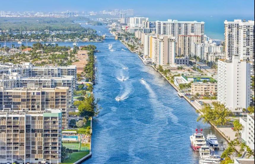 4010 S Ocean Dr R1501, Hollywood, Florida 33019, 2 Bedrooms Bedrooms, ,2 BathroomsBathrooms,Residentiallease,For Rent,4010 S Ocean Dr R1501,A11509696