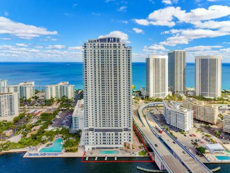 4010 S Ocean Dr R1501, Hollywood, Florida 33019, 2 Bedrooms Bedrooms, ,2 BathroomsBathrooms,Residentiallease,For Rent,4010 S Ocean Dr R1501,A11509696