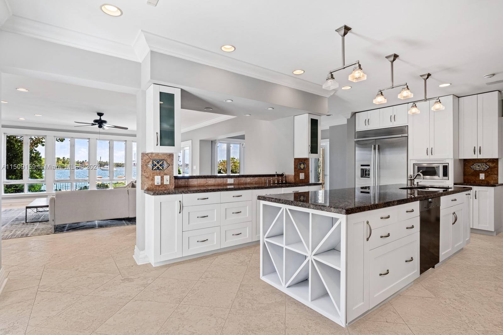 11 E Rivo Alto Dr, Miami Beach, Florida 33139, 5 Bedrooms Bedrooms, ,5 BathroomsBathrooms,Residential,For Sale,11 E Rivo Alto Dr,A11509159