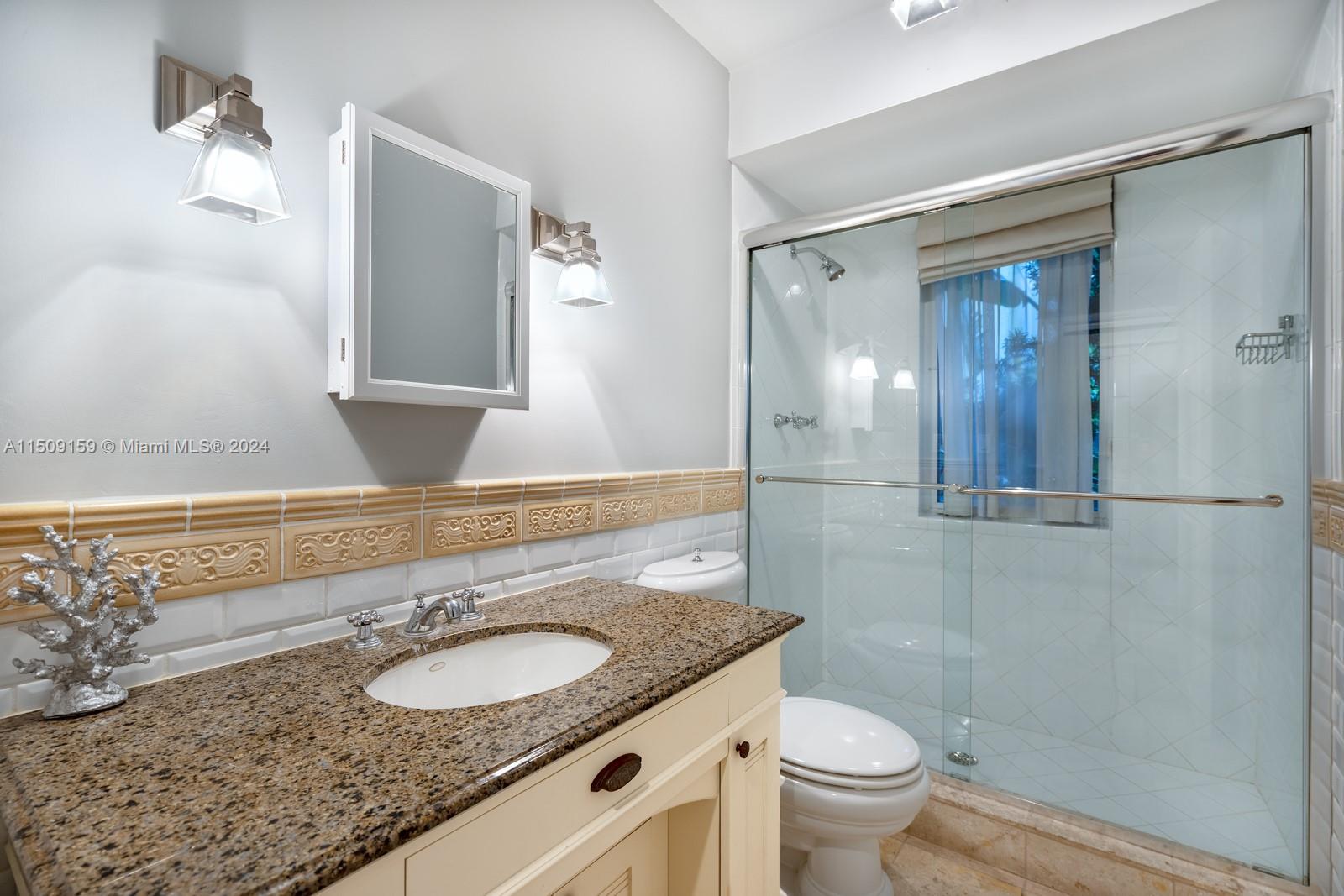 11 E Rivo Alto Dr, Miami Beach, Florida 33139, 5 Bedrooms Bedrooms, ,5 BathroomsBathrooms,Residential,For Sale,11 E Rivo Alto Dr,A11509159