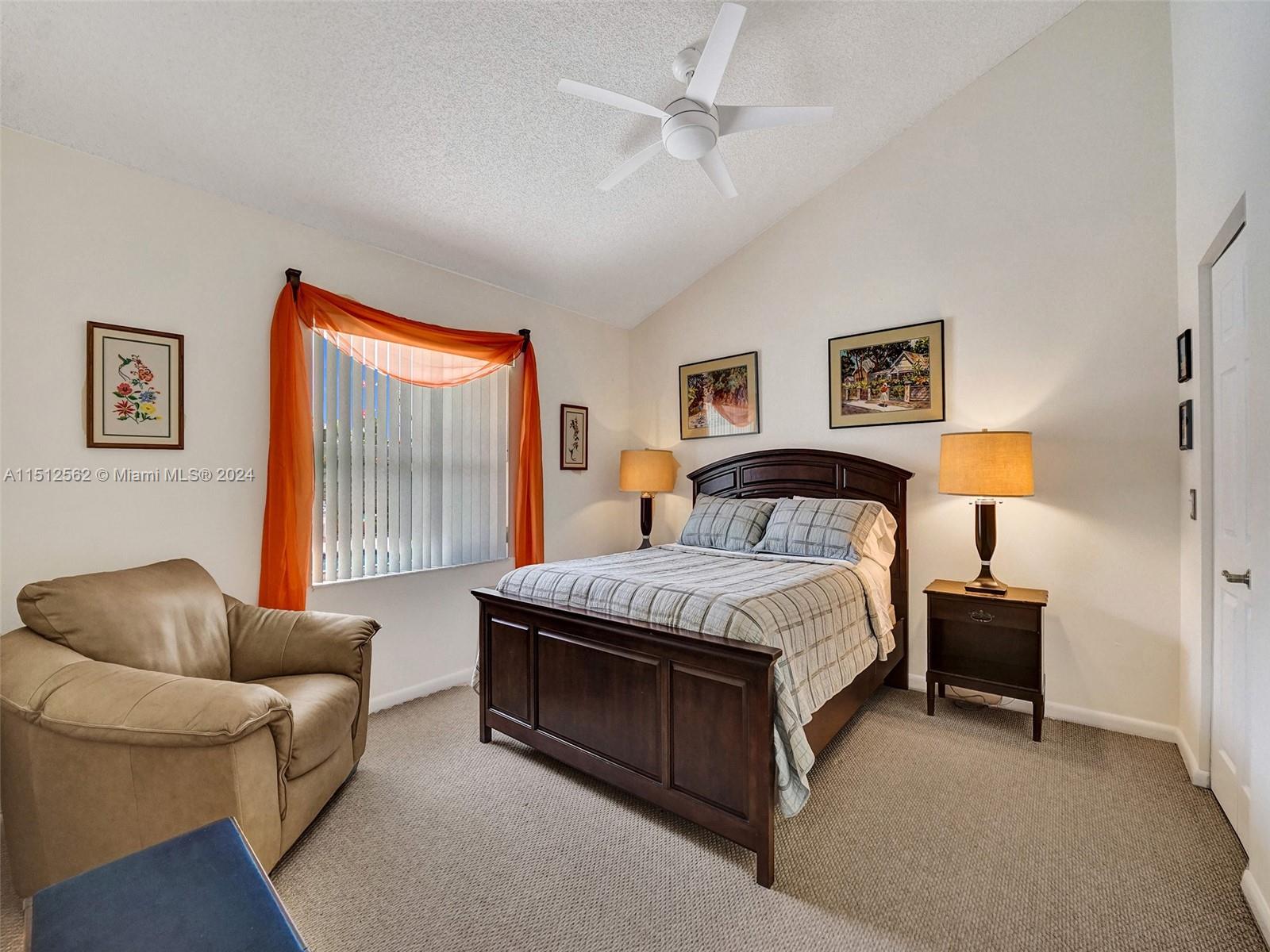 Listing Photo 14