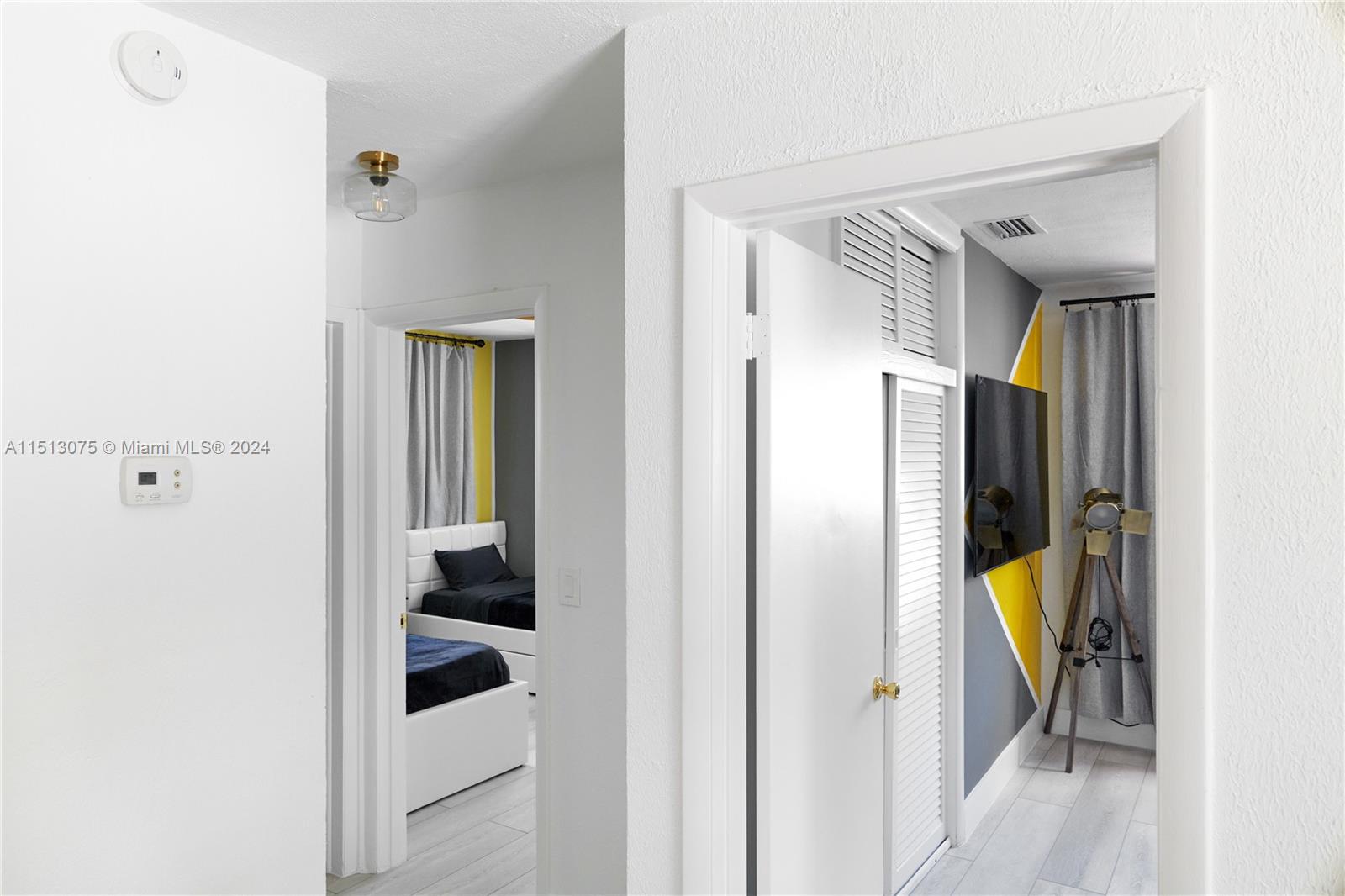 633 SW 4th St, Hallandale Beach, Florida 33009, 3 Bedrooms Bedrooms, ,2 BathroomsBathrooms,Residential,For Sale,633 SW 4th St,A11513075