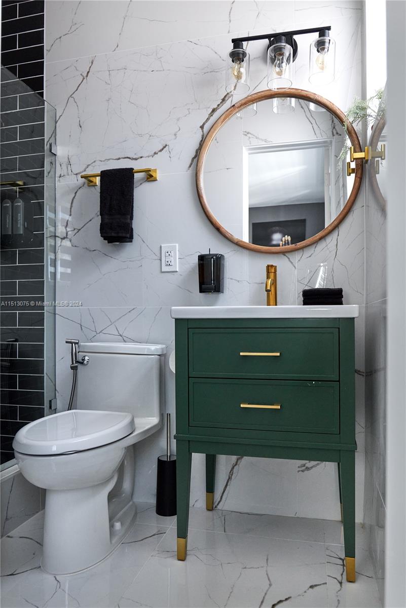 633 SW 4th St, Hallandale Beach, Florida 33009, 3 Bedrooms Bedrooms, ,2 BathroomsBathrooms,Residential,For Sale,633 SW 4th St,A11513075