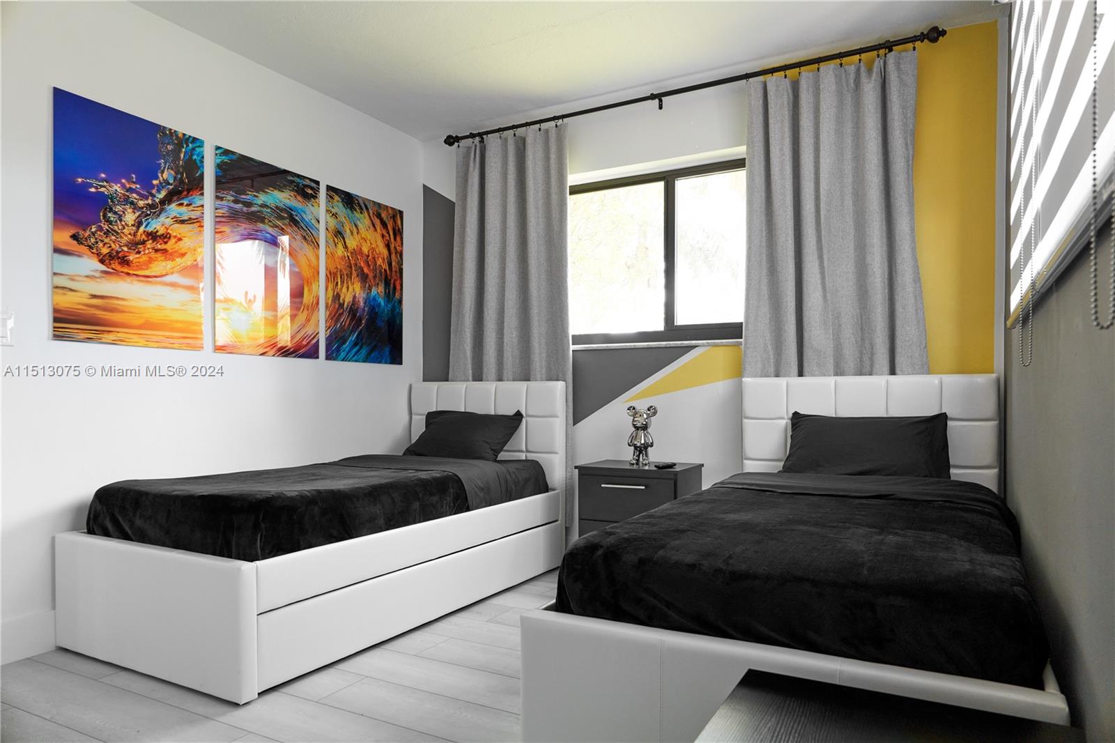 633 SW 4th St, Hallandale Beach, Florida 33009, 3 Bedrooms Bedrooms, ,2 BathroomsBathrooms,Residential,For Sale,633 SW 4th St,A11513075