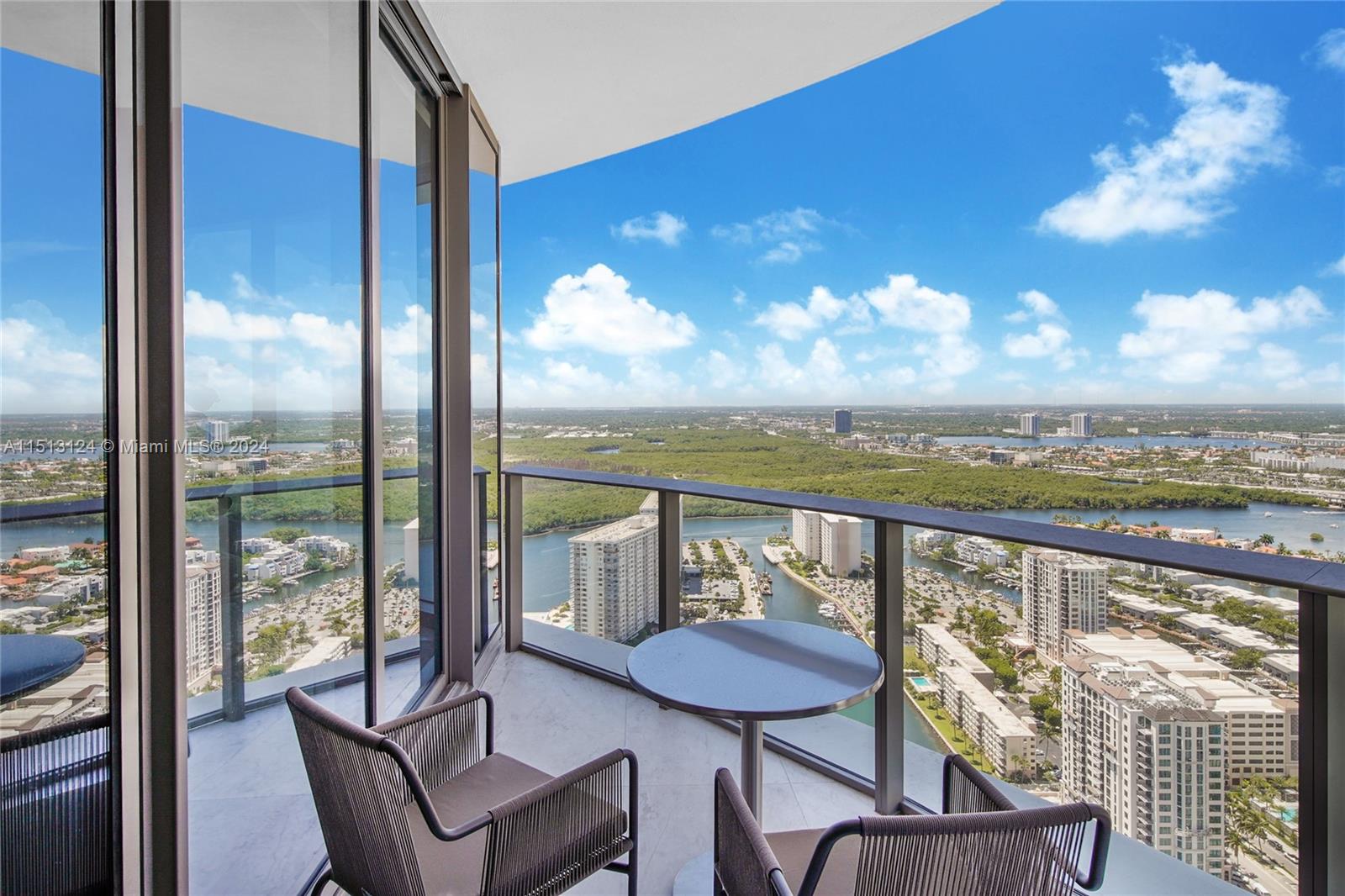 15701 Collins Ave 4101, Sunny Isles Beach, Florida 33160, 3 Bedrooms Bedrooms, ,4 BathroomsBathrooms,Residential,For Sale,15701 Collins Ave 4101,A11513124
