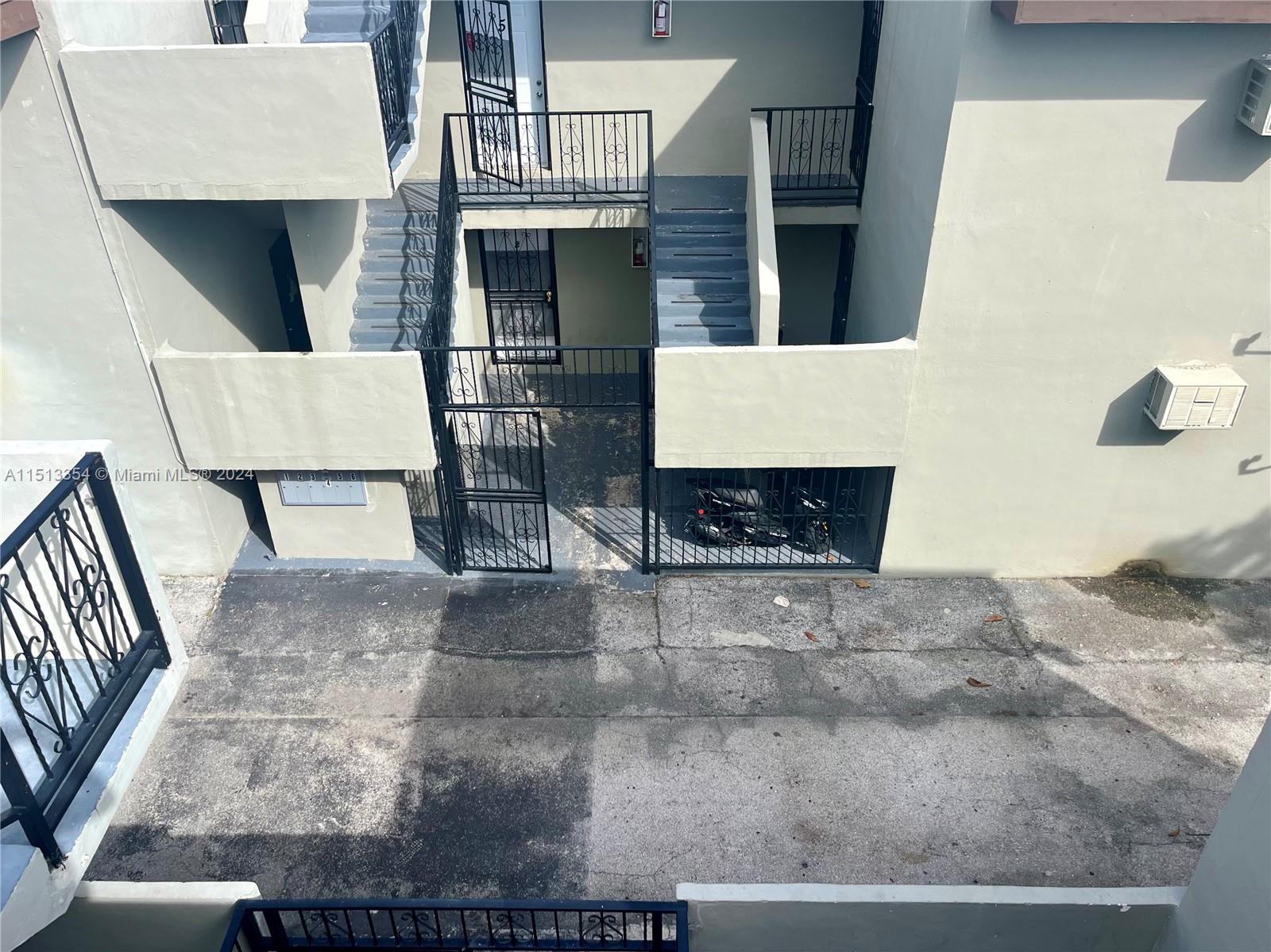 7521 NE 2nd Ct, Miami, Florida 33138, ,Residentialincome,For Sale,7521 NE 2nd Ct,A11513354
