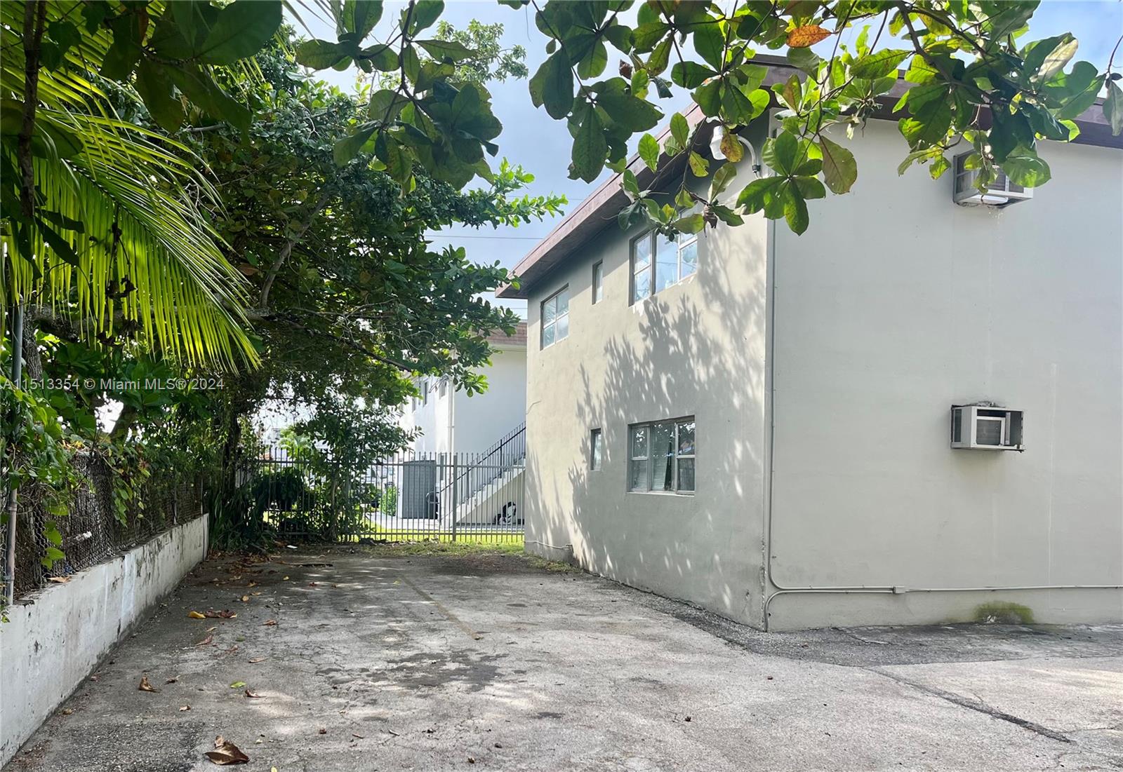 7521 NE 2nd Ct, Miami, Florida 33138, ,Residentialincome,For Sale,7521 NE 2nd Ct,A11513354