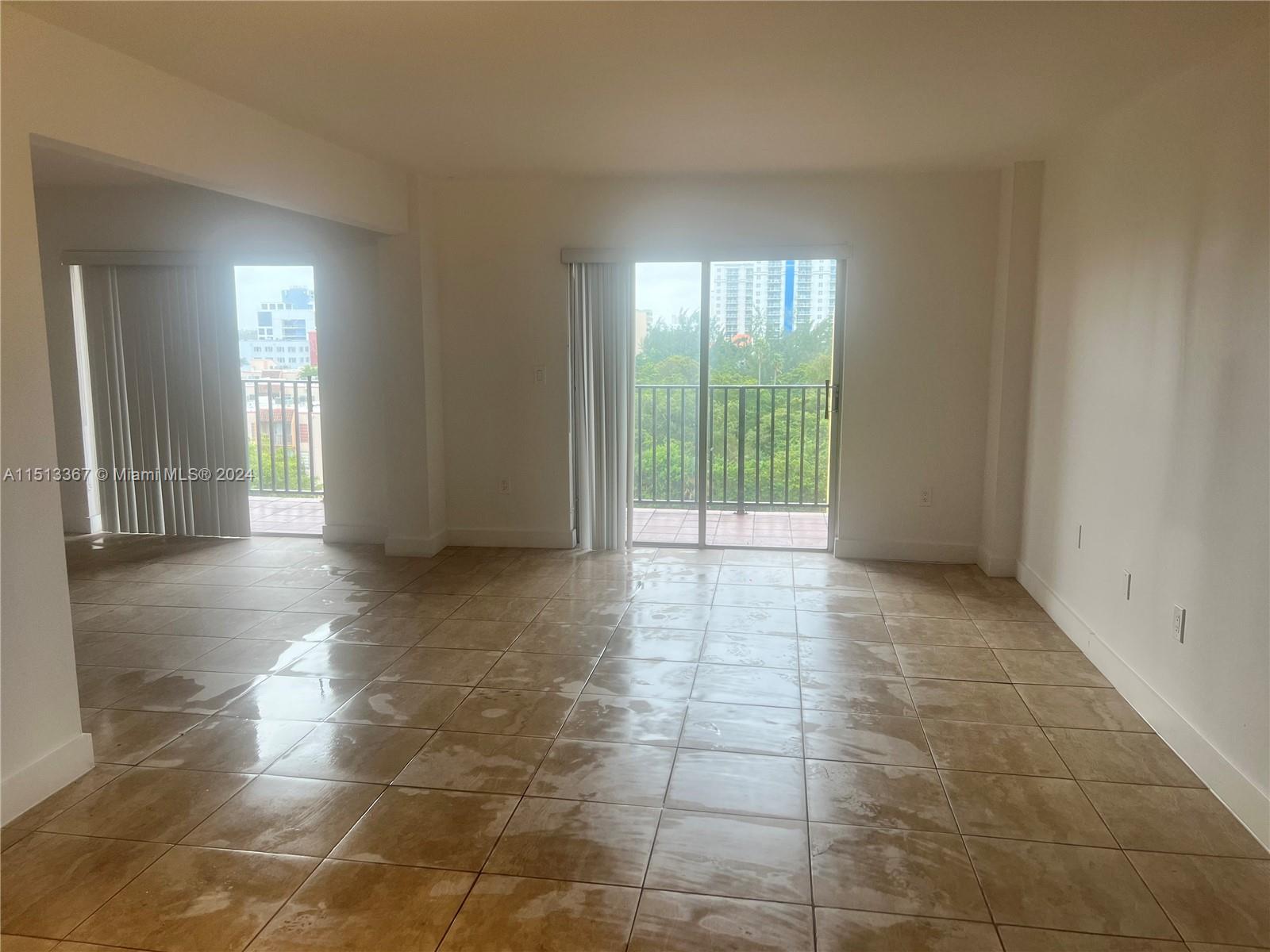4717 NW 7th St 801-10, Miami, Florida 33126, 2 Bedrooms Bedrooms, ,2 BathroomsBathrooms,Residentiallease,For Rent,4717 NW 7th St 801-10,A11513367