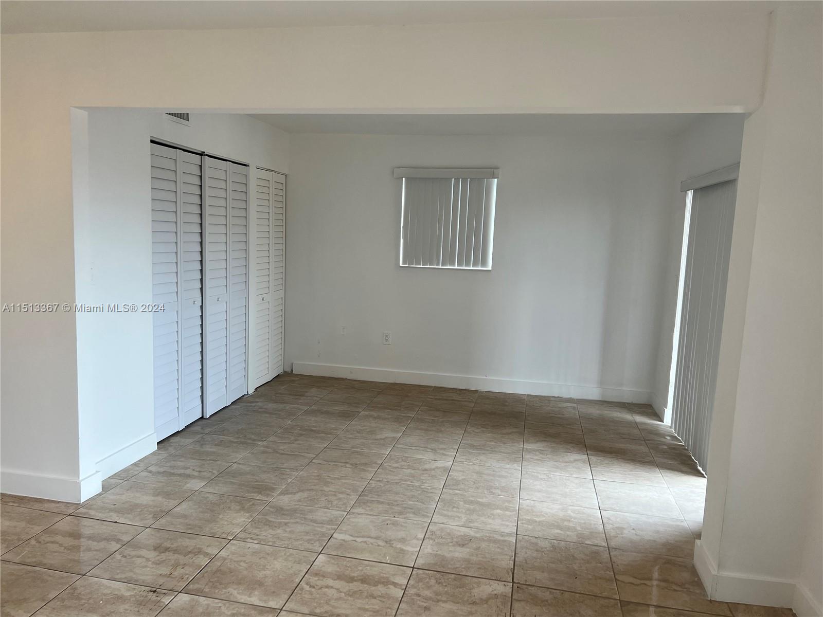 4717 NW 7th St 801-10, Miami, Florida 33126, 2 Bedrooms Bedrooms, ,2 BathroomsBathrooms,Residentiallease,For Rent,4717 NW 7th St 801-10,A11513367