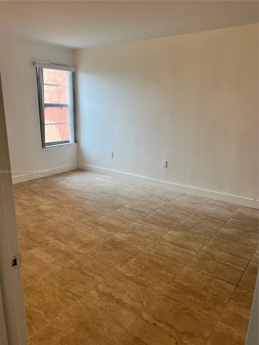 4717 NW 7th St 801-10, Miami, Florida 33126, 2 Bedrooms Bedrooms, ,2 BathroomsBathrooms,Residentiallease,For Rent,4717 NW 7th St 801-10,A11513367