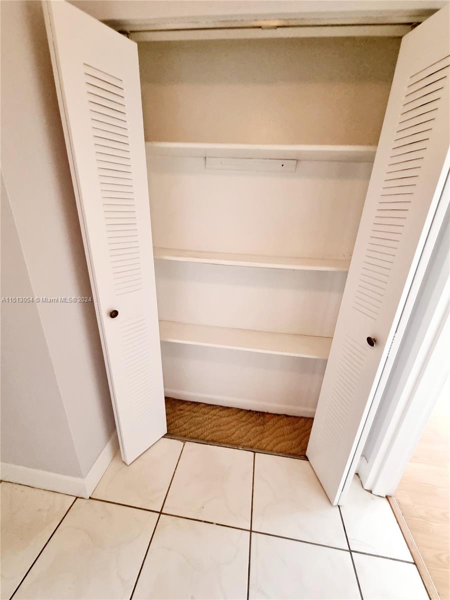 Pembroke Park, Florida 33023, 2 Bedrooms Bedrooms, ,2 BathroomsBathrooms,Residential,For Sale,A11513054