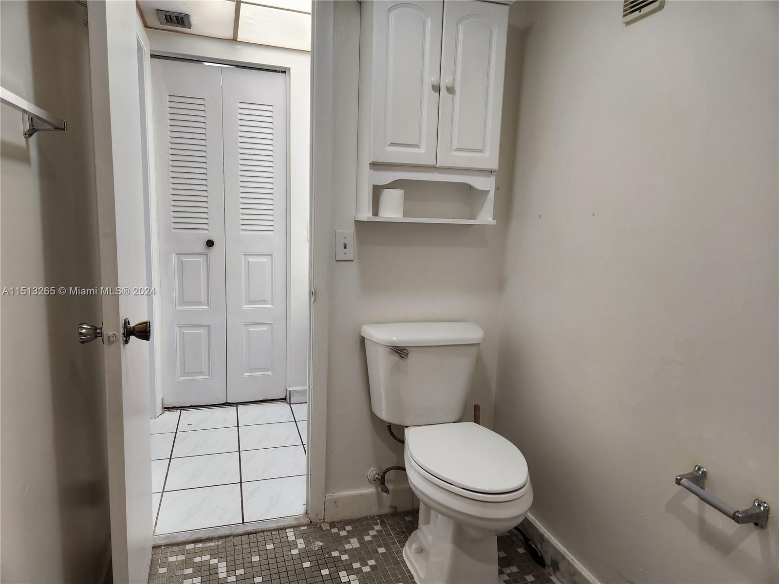 8401 SW 107th Ave 150E, Miami, Florida 33173, 2 Bedrooms Bedrooms, ,2 BathroomsBathrooms,Residentiallease,For Rent,8401 SW 107th Ave 150E,A11513265