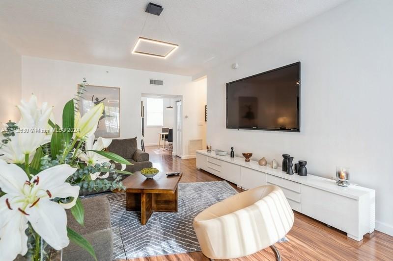 2069 S Ocean Dr TH8, Hallandale Beach, Florida 33009, 3 Bedrooms Bedrooms, ,3 BathroomsBathrooms,Residentiallease,For Rent,2069 S Ocean Dr TH8,A11512630