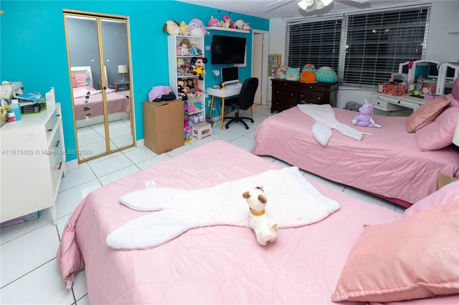 1401 NE 191st St D101, Miami, Florida 33179, 2 Bedrooms Bedrooms, ,2 BathroomsBathrooms,Residential,For Sale,1401 NE 191st St D101,A11513425