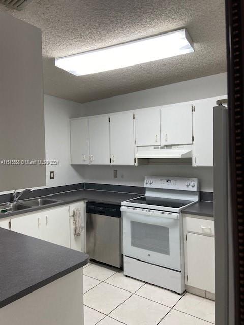 452 SW 2nd St 12, Miami, Florida 33130, 3 Bedrooms Bedrooms, ,1 BathroomBathrooms,Residentiallease,For Rent,452 SW 2nd St 12,A11513558