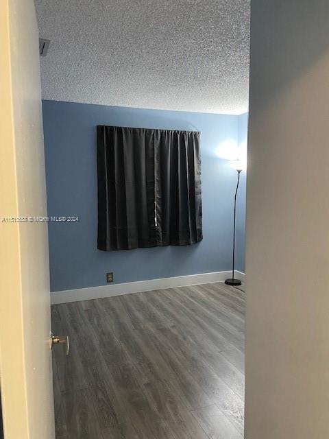 452 SW 2nd St 12, Miami, Florida 33130, 3 Bedrooms Bedrooms, ,1 BathroomBathrooms,Residentiallease,For Rent,452 SW 2nd St 12,A11513558
