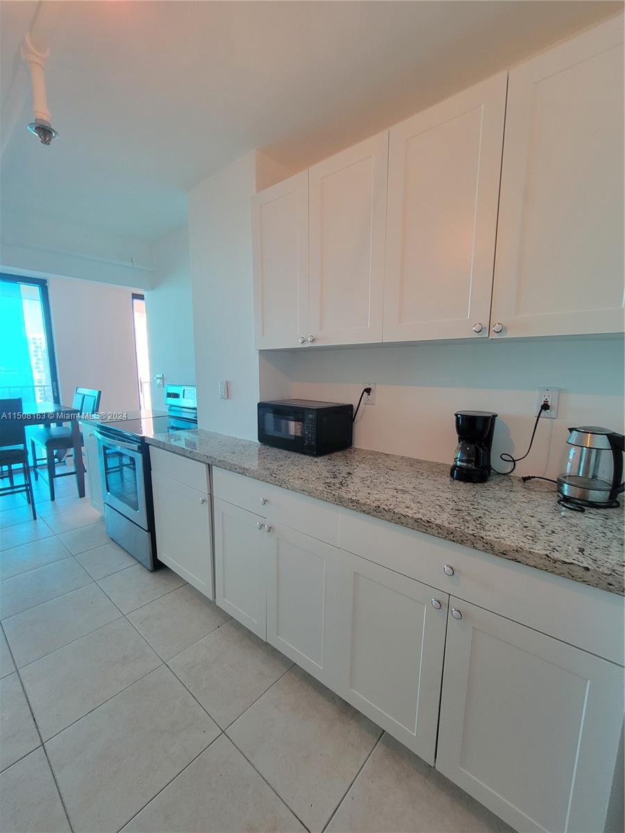 210 N 174th St 1514, Sunny Isles Beach, Florida 33160, 1 Bedroom Bedrooms, ,1 BathroomBathrooms,Residentiallease,For Rent,210 N 174th St 1514,A11508163