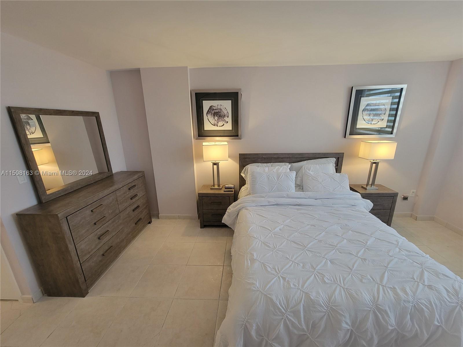 210 N 174th St 1514, Sunny Isles Beach, Florida 33160, 1 Bedroom Bedrooms, ,1 BathroomBathrooms,Residentiallease,For Rent,210 N 174th St 1514,A11508163