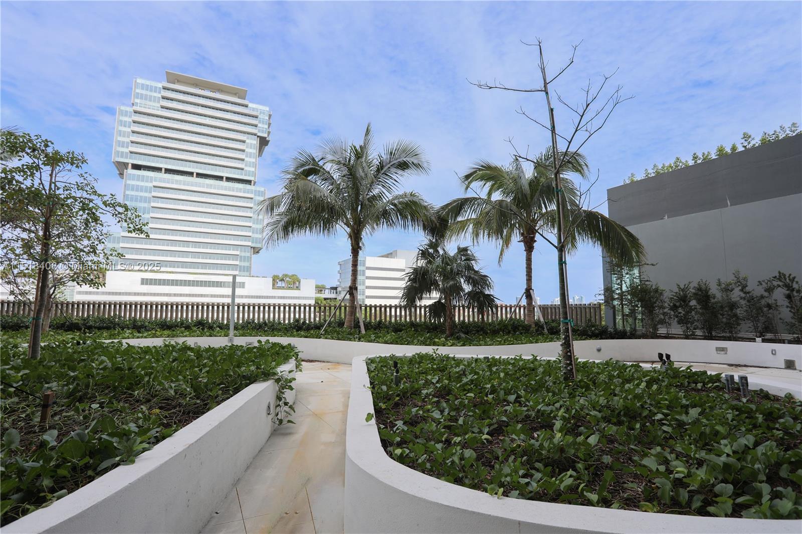 21290 BISCAYNE BLVD. 410, Aventura, Florida 33180, ,Commerciallease,For Rent,21290 BISCAYNE BLVD. 410,A11513406