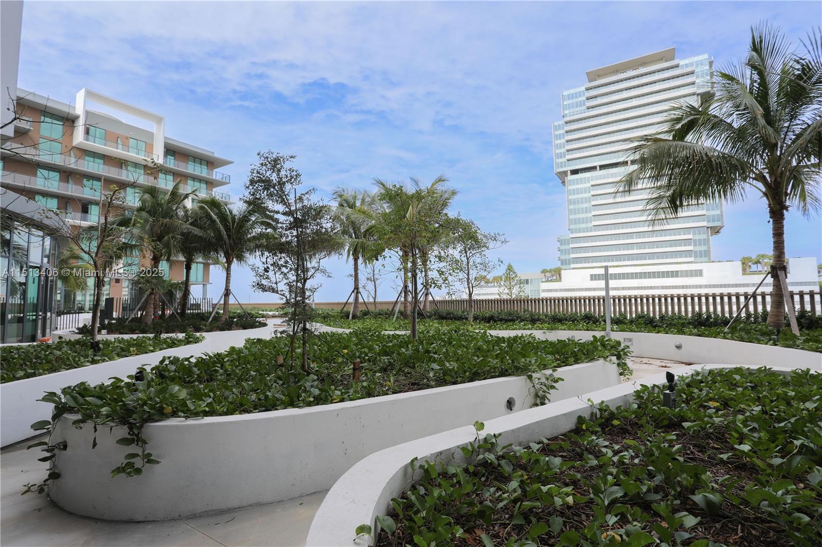21290 BISCAYNE BLVD. 410, Aventura, Florida 33180, ,Commerciallease,For Rent,21290 BISCAYNE BLVD. 410,A11513406