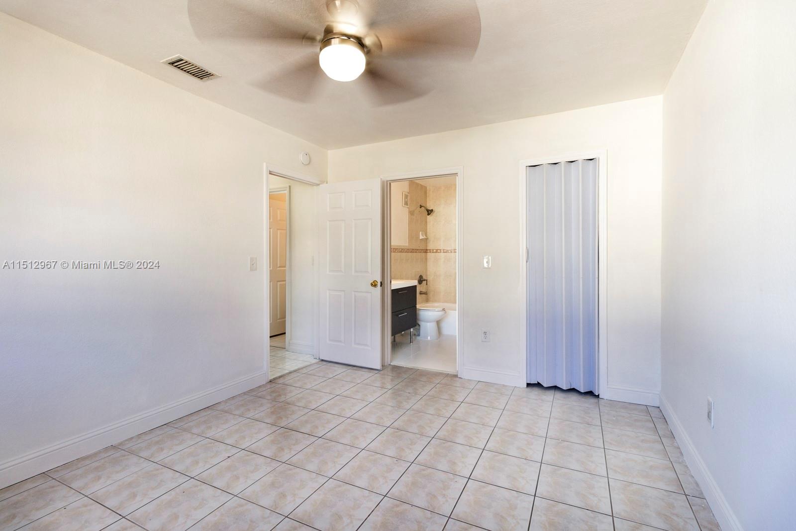 6753 NW 182nd St 104, Hialeah, Florida 33015, 3 Bedrooms Bedrooms, ,2 BathroomsBathrooms,Residential,For Sale,6753 NW 182nd St 104,A11512967