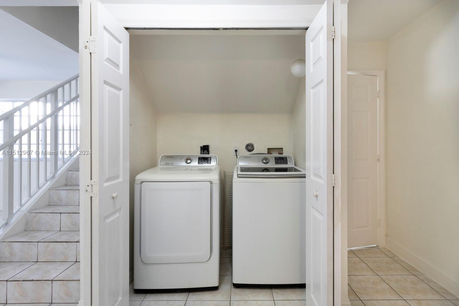 6753 NW 182nd St 104, Hialeah, Florida 33015, 3 Bedrooms Bedrooms, ,2 BathroomsBathrooms,Residential,For Sale,6753 NW 182nd St 104,A11512967