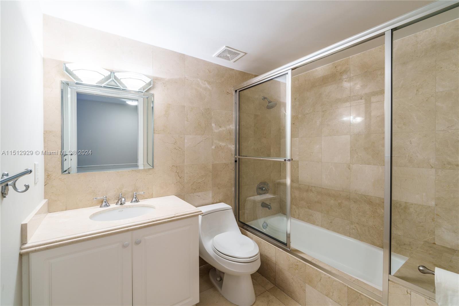 9595 Collins Ave N5-B, Surfside, Florida 33154, 3 Bedrooms Bedrooms, ,3 BathroomsBathrooms,Residential,For Sale,9595 Collins Ave N5-B,A11512929