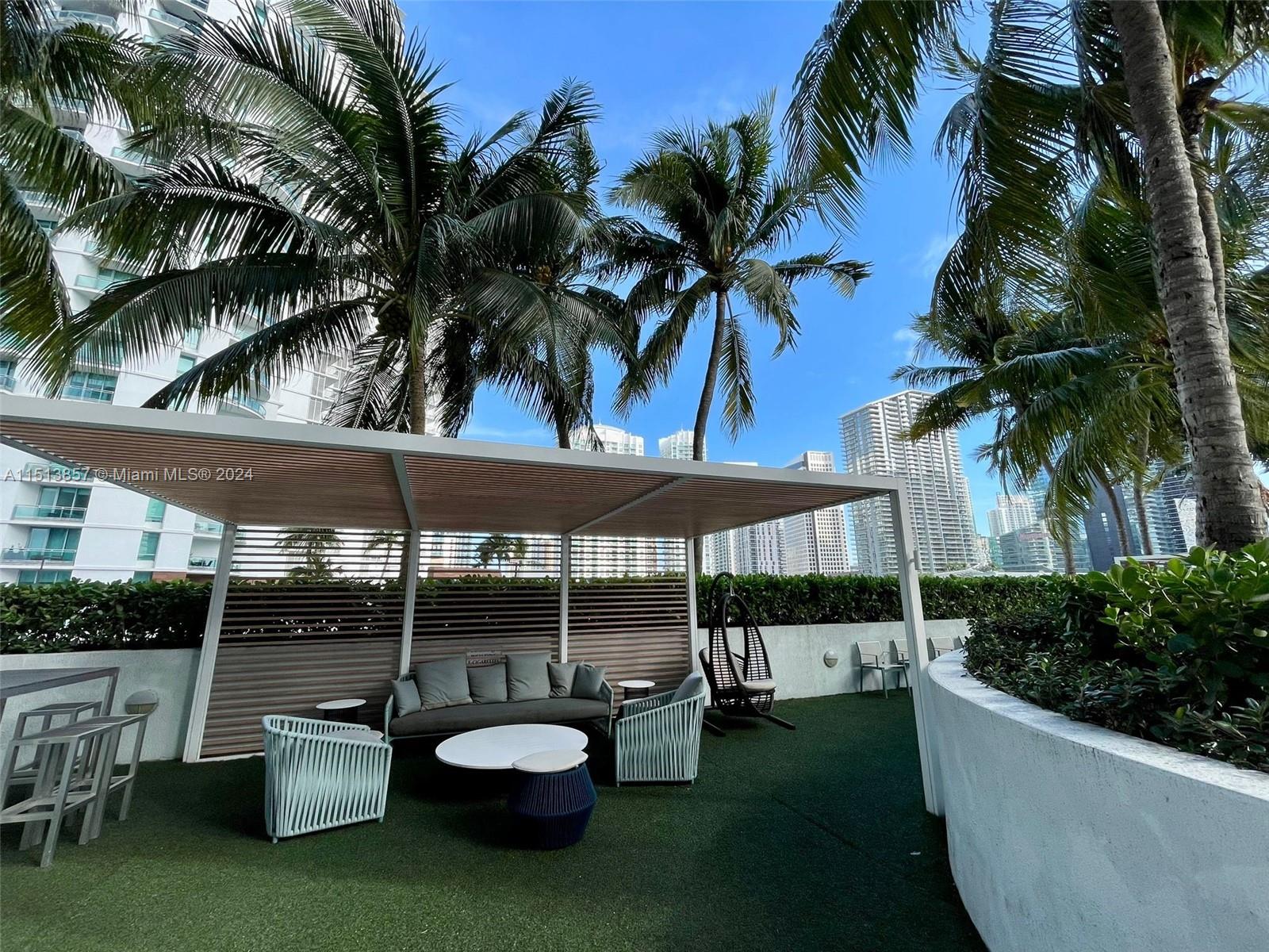 90 SW 3rd St 2207, Miami, Florida 33130, 1 Bedroom Bedrooms, ,1 BathroomBathrooms,Residential,For Sale,90 SW 3rd St 2207,A11513857