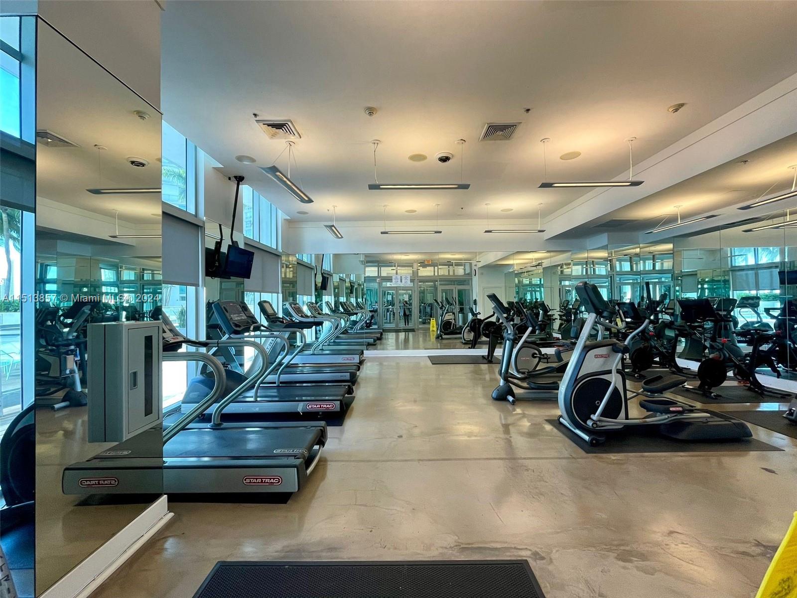 90 SW 3rd St 2207, Miami, Florida 33130, 1 Bedroom Bedrooms, ,1 BathroomBathrooms,Residential,For Sale,90 SW 3rd St 2207,A11513857