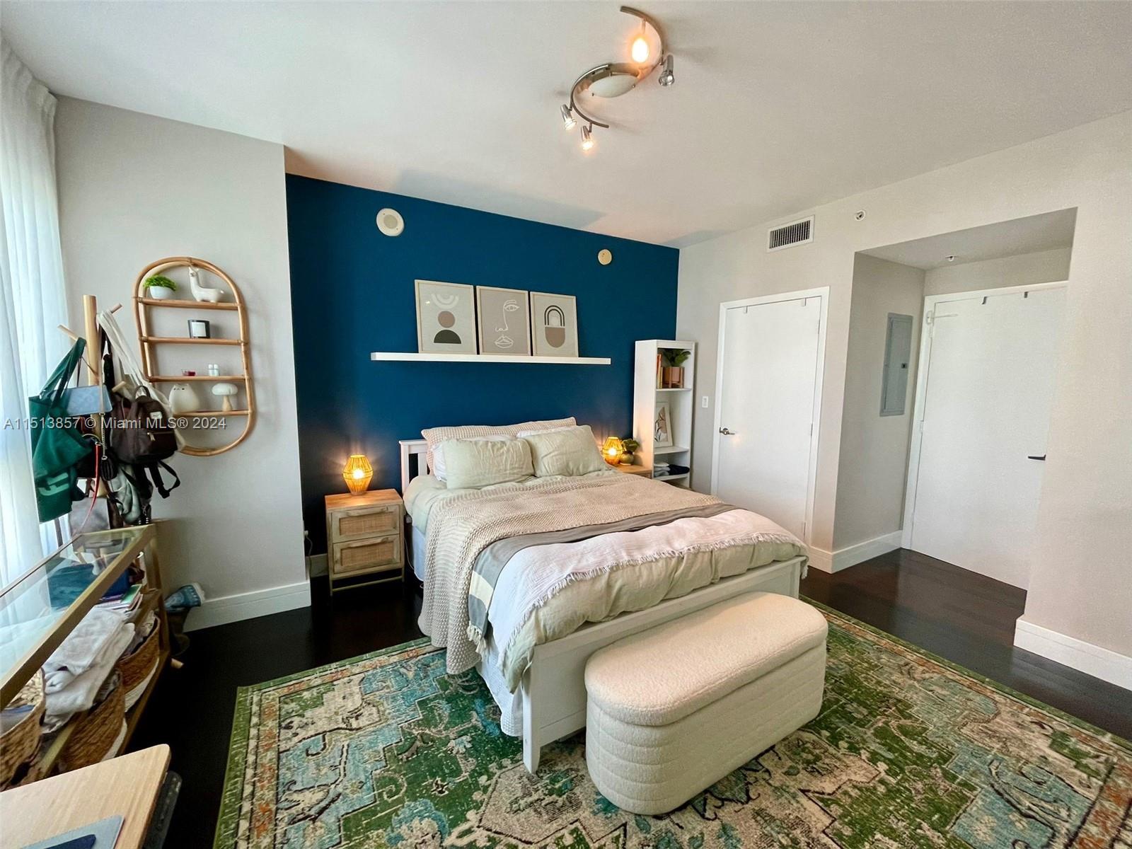 90 SW 3rd St 2207, Miami, Florida 33130, 1 Bedroom Bedrooms, ,1 BathroomBathrooms,Residential,For Sale,90 SW 3rd St 2207,A11513857