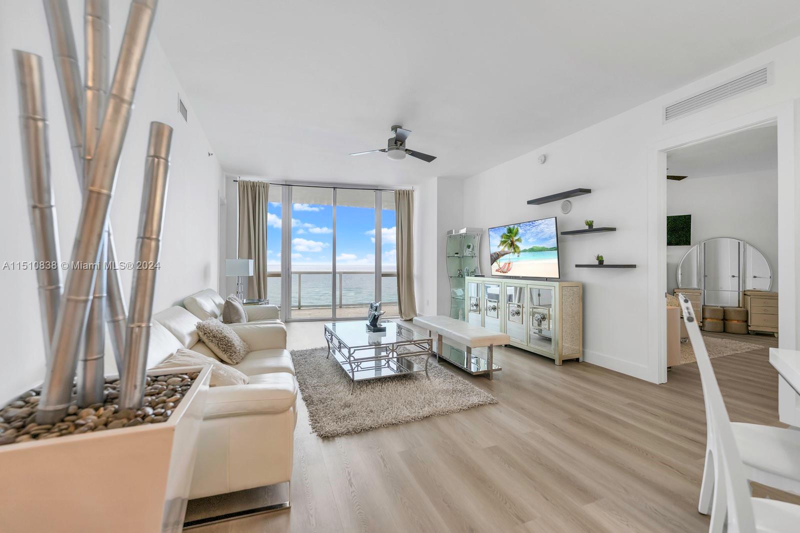 15901 Collins Ave 903, Sunny Isles Beach, Florida 33160, 3 Bedrooms Bedrooms, ,3 BathroomsBathrooms,Residential,For Sale,15901 Collins Ave 903,A11510838
